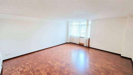 Apartment / Etagenwohnung in Madrid, Provinz Madrid