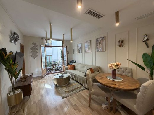 Apartment / Etagenwohnung in Valencia, Provinz Valencia