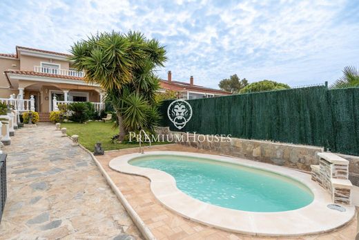 Luxury home in Sant Pere de Ribes, Province of Barcelona