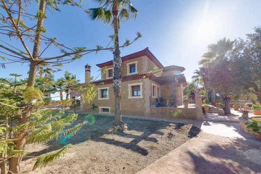 Villa en Los Montesinos, Provincia de Alicante