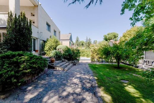 Μονοκατοικία σε Majadahonda, Provincia de Madrid