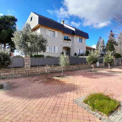 Einfamilienhaus in Colmenar Viejo, Provinz Madrid