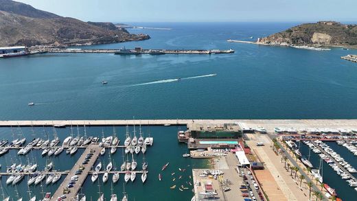 아파트 / Cartagena, Murcia