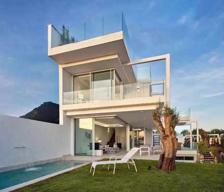 Villa in Marbella, Malaga