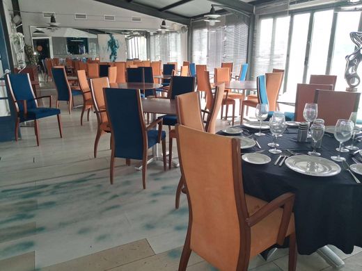 Luxury home in Algeciras, Cadiz