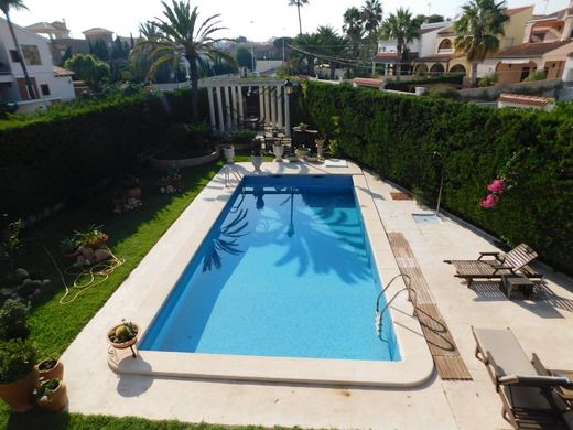 Villa in Torrevieja, Alicante
