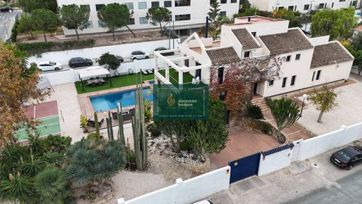 Detached House in Alicante, Valencia