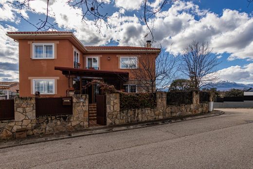 Detached House in Guadalix de la Sierra, Province of Madrid