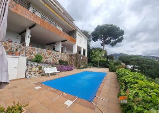 Detached House in Cabrils, Province of Barcelona