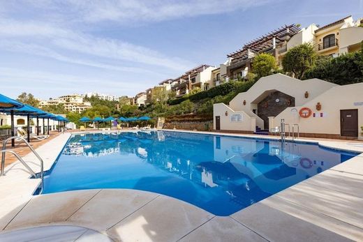 Apartment in Benahavís, Malaga