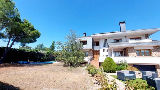 Vrijstaand huis in Las Rozas de Madrid, Provincia de Madrid