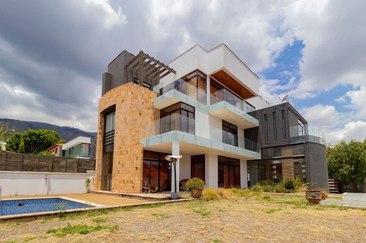 Luxury home in Cochabamba, Departamento de Cochabamba