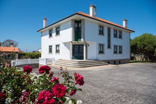 Detached House in Ferrol, Provincia da Coruña