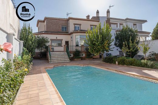 Detached House in Santafé, Granada