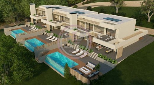 Участок, Лола, Loulé