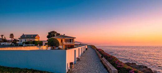 Detached House in Foz, Lugo