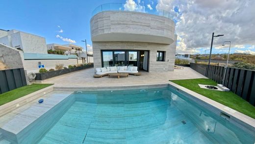 Luxury home in Zubia, Granada
