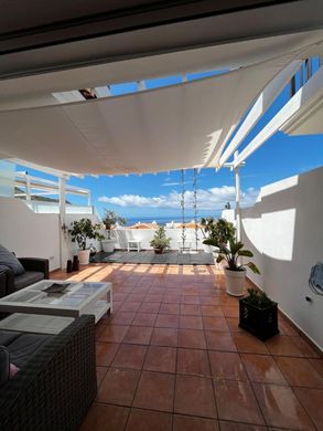 Apartment / Etagenwohnung in Adeje, Provinz Santa Cruz de Tenerife
