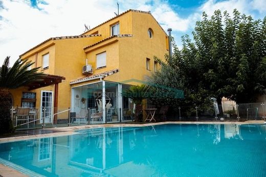 Dom jednorodzinny w La Pobla de Vallbona, Província de València