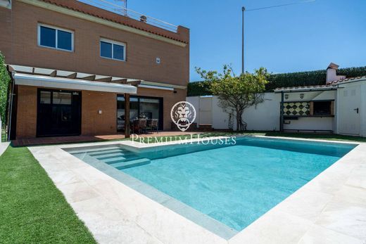 Luxury home in Vilanova i la Geltrú, Province of Barcelona