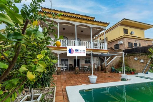 Detached House in Gelves, Province of Seville