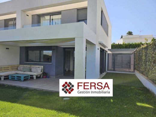 ‏וילה רב-משפחתית ב  El Puerto de Santa María, Provincia de Cádiz