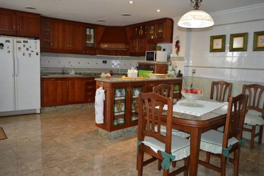 Luxury home in Villena, Province of Alicante