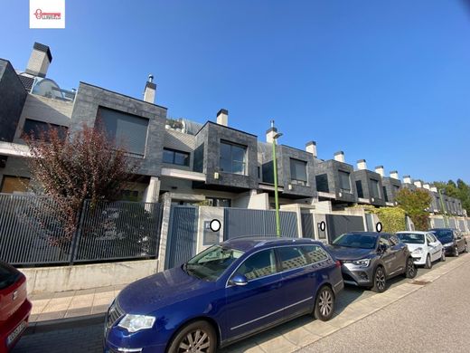 Luxury home in Burgos, Castille and León