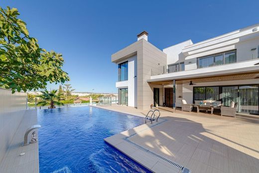 Villa in Torrevieja, Alicante