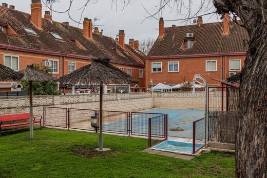 Πολυτελή κατοικία σε Mejorada del Campo, Provincia de Madrid