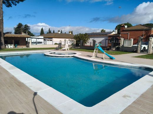 Detached House in Chiclana de la Frontera, Cadiz
