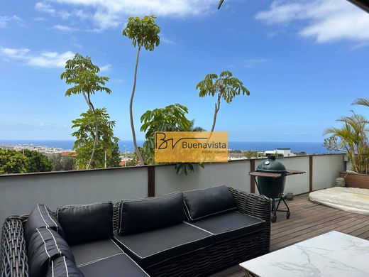 Villa Plurifamiliare a Adeje, Provincia de Santa Cruz de Tenerife