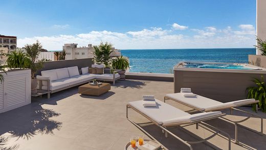 Apartment / Etagenwohnung in ses Salines, Balearen Inseln