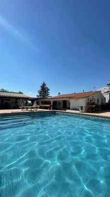 Luxus-Haus in Chauchina, Granada