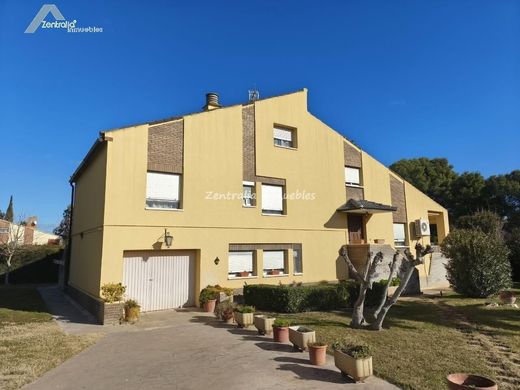 Einfamilienhaus in Saragossa, Aragonien