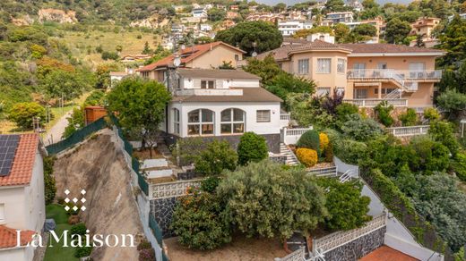 Casa de lujo en Alella, Provincia de Barcelona