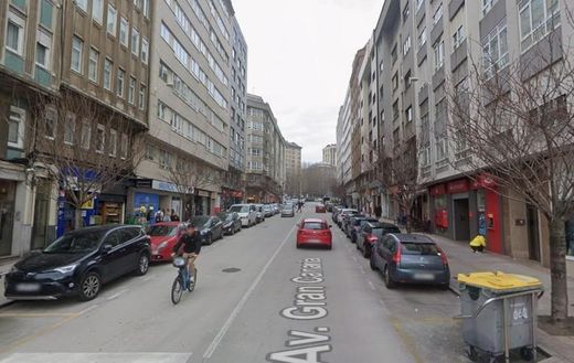 Apartment / Etagenwohnung in A Coruña, Provincia da Coruña