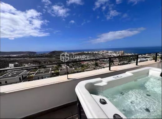 Apartment in Adeje, Province of Santa Cruz de Tenerife