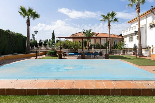 단독 저택 / Peligros, Provincia de Granada