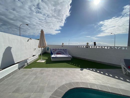 Casa Unifamiliare a Adeje, Provincia de Santa Cruz de Tenerife