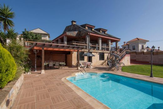 Detached House in Soto de la Marina, Province of Cantabria