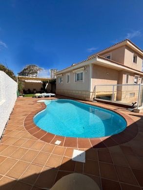 Einfamilienhaus in La Manga del Mar Menor, Provinz Murcia