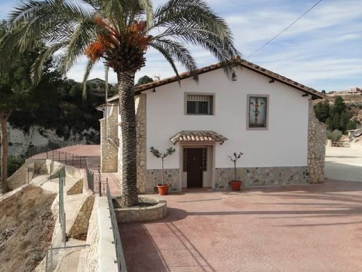 Detached House in Ontinyent, Valencia