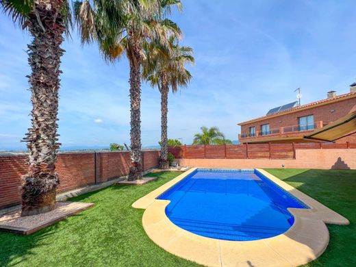 Luxury home in Constantí, Province of Tarragona