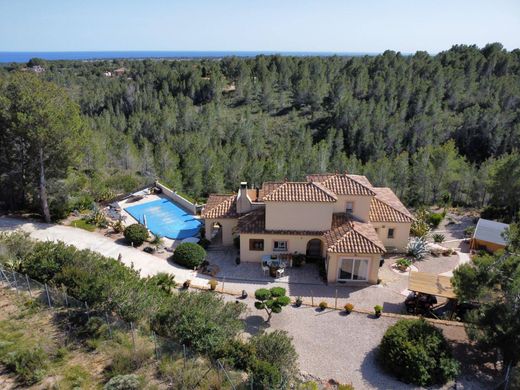 l'Ametlla de Mar, Província de Tarragonaの高級住宅