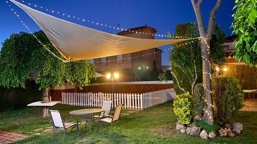 Detached House in Zubia, Granada