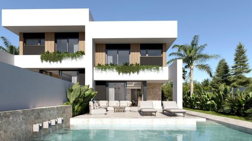 Mehrfamilienhaus in Playas de Orihuela, Alicante