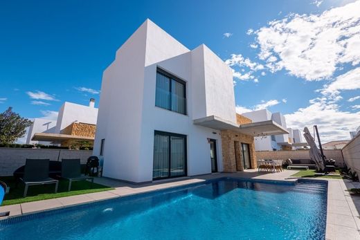 Villa in Almoradí, Alicante