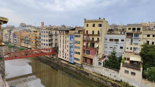 Complesso residenziale a Girona, Catalogna
