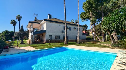 Einfamilienhaus in Chiva, Valencia